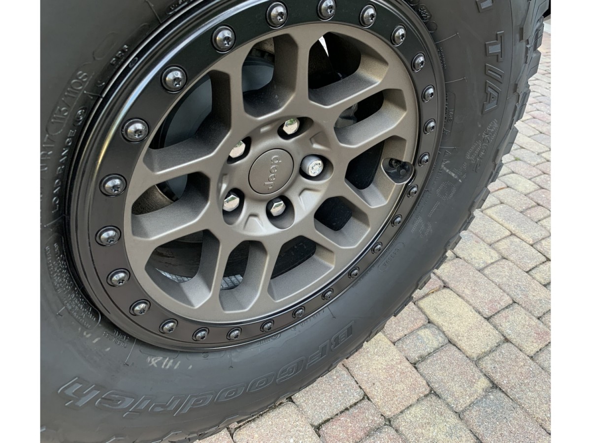 Authentic Mopar Wheel 17" x 8" Extreme Recon XR Beadlock Capable Bronze